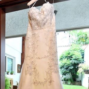 Reem acra wedding dress -  2009